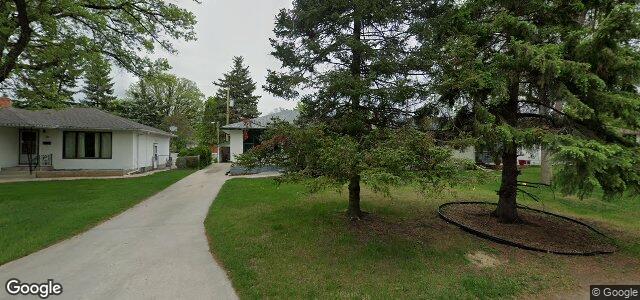 Larawan ng 74 Riley Crescent sa Winnipeg, Manitoba