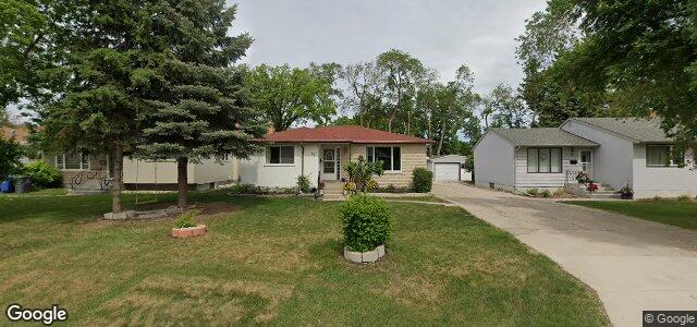 Larawan ng 77 Fletcher Crescent sa Winnipeg, Manitoba