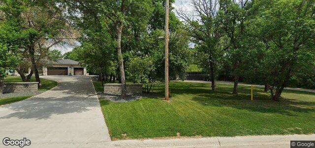 Larawan ng 796 South Drive sa Winnipeg, Manitoba