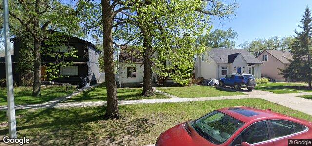 Larawan ng 814 Oakenwald Avenue sa Winnipeg, Manitoba