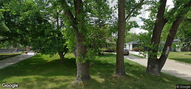 Larawan ng 817 South Drive sa Winnipeg, Manitoba