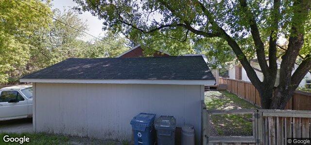 Larawan ng 821 South Drive sa Winnipeg, Manitoba