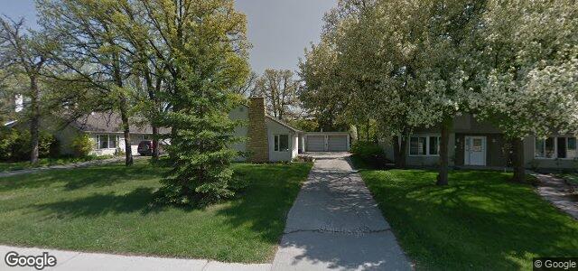 Larawan ng 824 Lyon Street sa Winnipeg, Manitoba