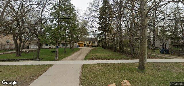 Larawan ng 862 Crescent Drive sa Winnipeg, Manitoba
