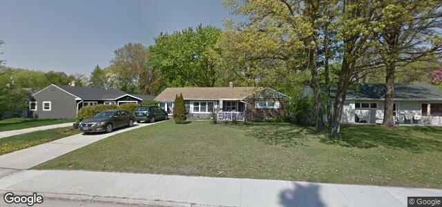 Larawan ng 871 Lyon Street sa Winnipeg, Manitoba