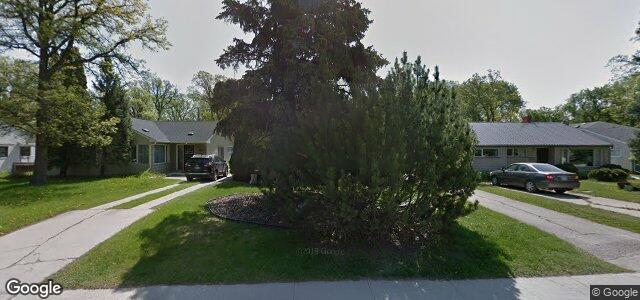 Larawan ng 872 Lyon Street sa Winnipeg, Manitoba