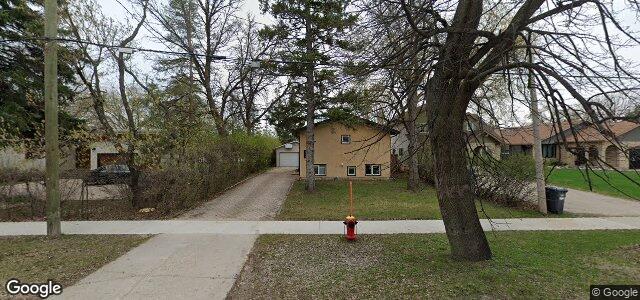 Larawan ng 878 Crescent Drive sa Winnipeg, Manitoba
