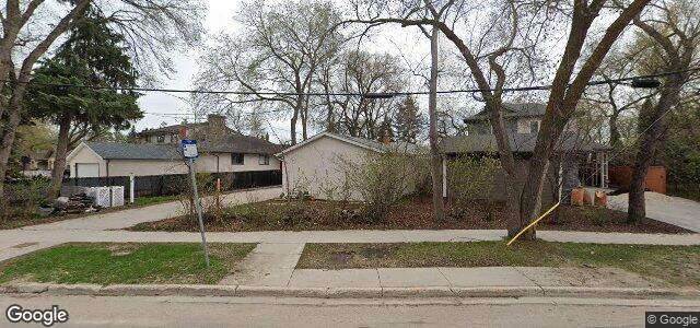 Larawan ng 904 Crescent Drive sa Winnipeg, Manitoba