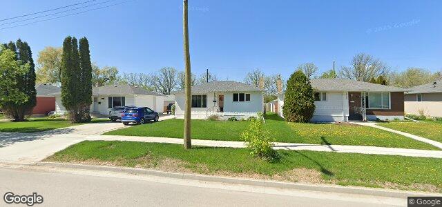 Larawan ng 909 Dowker Avenue sa Winnipeg, Manitoba