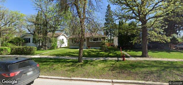 Larawan ng 910 Oakenwald Avenue sa Winnipeg, Manitoba