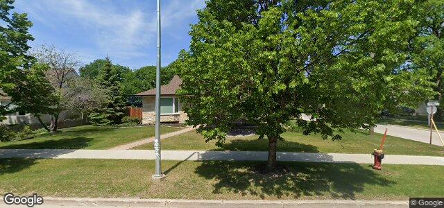 Larawan ng 919 Crescent Drive sa Winnipeg, Manitoba