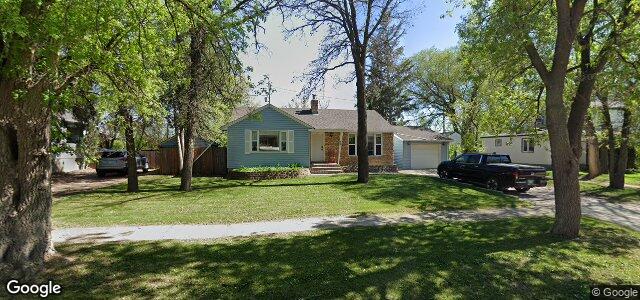 Larawan ng 920 Oakenwald Avenue sa Winnipeg, Manitoba