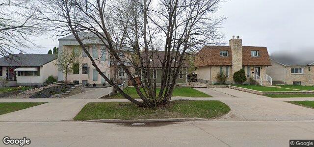 Larawan ng 955 Crescent Drive sa Winnipeg, Manitoba