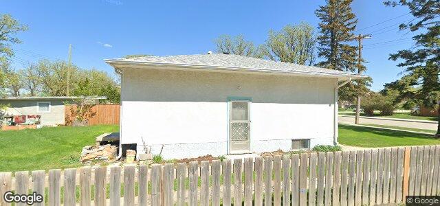 963 Dowker Avenue（加拿大曼尼托巴省溫尼伯市）房屋照片