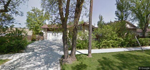 Photo of 971 Nesbitt Bay in Winnipeg, Manitoba