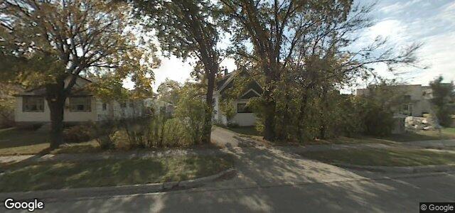 Larawan ng 986 Crescent Drive sa Winnipeg, Manitoba