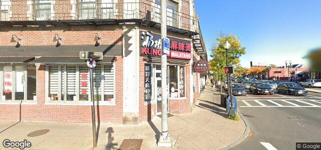 Larawan ng 100 Harvard Avenue sa Winnipeg, Manitoba