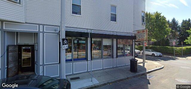 Larawan ng 1002 Dorchester Avenue sa Winnipeg, Manitoba