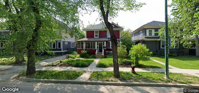 Larawan ng 1012 Grosvenor Avenue sa Winnipeg, Manitoba