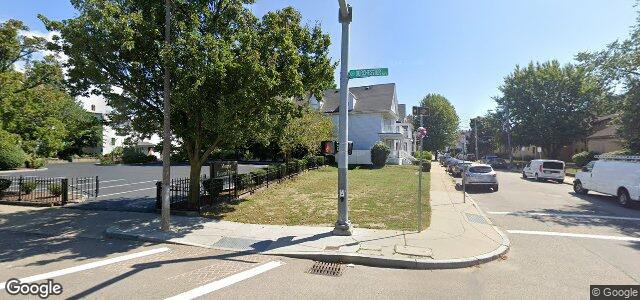 Larawan ng 1032 Dorchester Avenue sa Winnipeg, Manitoba