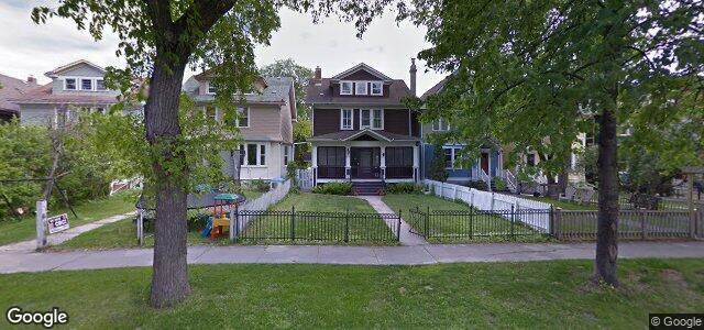 Larawan ng 1034 Dorchester Avenue sa Winnipeg, Manitoba
