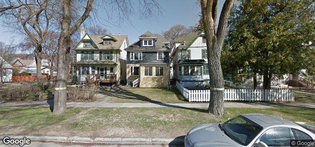 Larawan ng 1045 Mcmillan Avenue sa Winnipeg, Manitoba