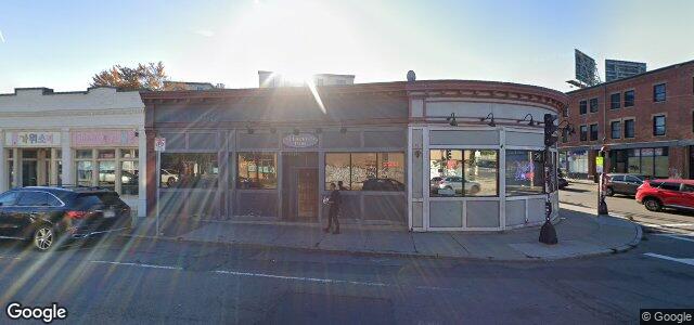Larawan ng 11 Harvard Avenue sa Winnipeg, Manitoba
