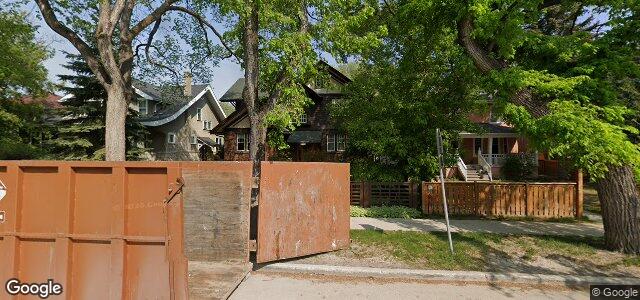 Larawan ng 1121 Grosvenor Avenue sa Winnipeg, Manitoba