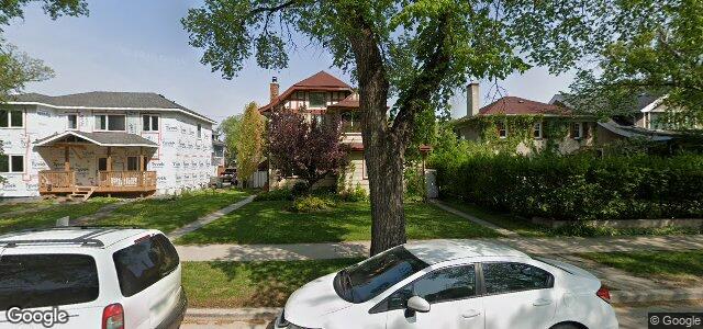 Larawan ng 1127 Grosvenor Avenue sa Winnipeg, Manitoba
