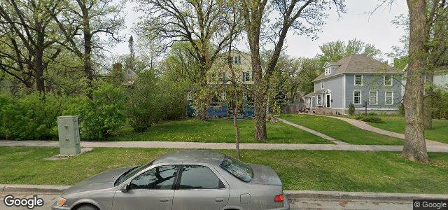 Larawan ng 117 Harvard Avenue sa Winnipeg, Manitoba
