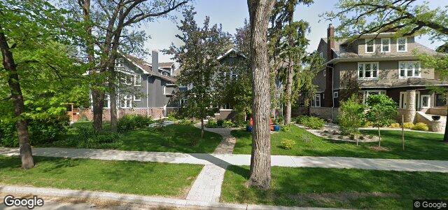 Larawan ng 1187 Grosvenor Avenue sa Winnipeg, Manitoba