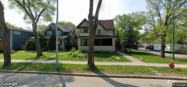 Larawan ng 1196 Grosvenor Avenue sa Winnipeg, Manitoba