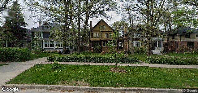 Larawan ng 173 Yale Avenue sa Winnipeg, Manitoba