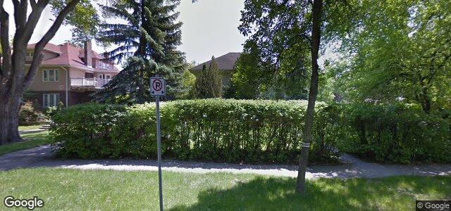 Larawan ng 222 Harvard Avenue sa Winnipeg, Manitoba