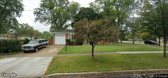 Larawan ng 25 Harvard Avenue sa Winnipeg, Manitoba