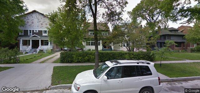 Larawan ng 275 Yale Avenue sa Winnipeg, Manitoba