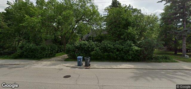 Larawan ng 300 Academy Road sa Winnipeg, Manitoba