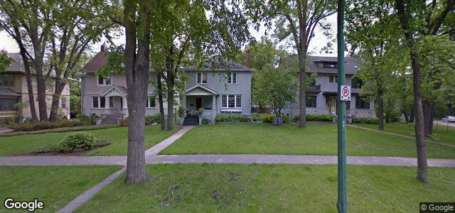 Larawan ng 360 Yale Avenue sa Winnipeg, Manitoba