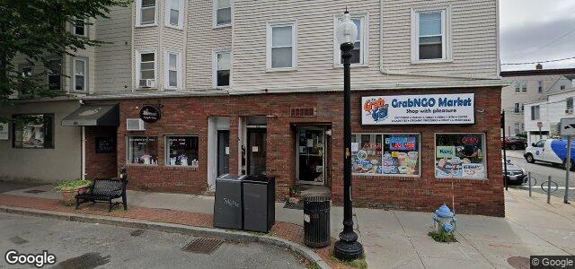 Larawan ng 408 Cambridge Street sa Winnipeg, Manitoba