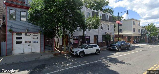 Larawan ng 572 Cambridge Street sa Winnipeg, Manitoba