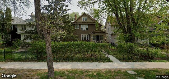 Larawan ng 962 Grosvenor Avenue sa Winnipeg, Manitoba