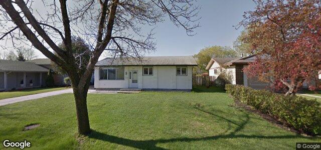 Larawan ng 100 Buffie Bay sa Winnipeg, Manitoba