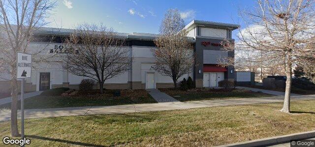 Larawan ng 100 Corbett Drive sa Winnipeg, Manitoba