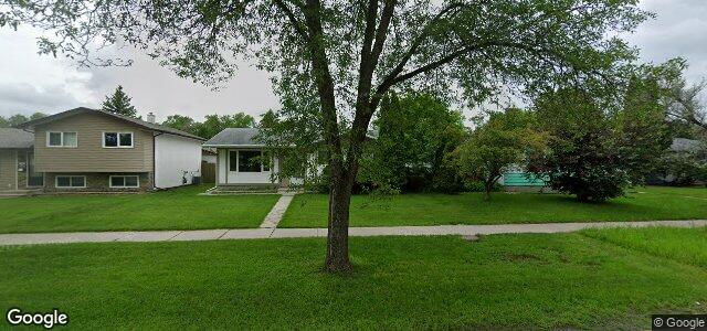 Larawan ng 1006 Cavalier Drive sa Winnipeg, Manitoba