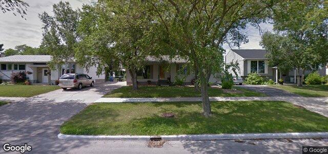 Photo of 1014 Crestview Park Drive in Winnipeg, Manitoba