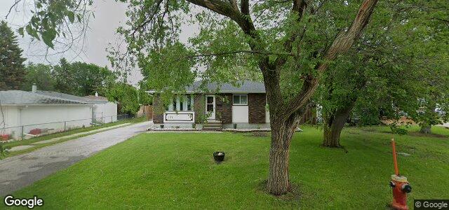 Larawan ng 102 Rogan Drive sa Winnipeg, Manitoba