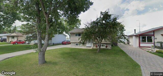 Larawan ng 103 Nemy Crescent sa Winnipeg, Manitoba