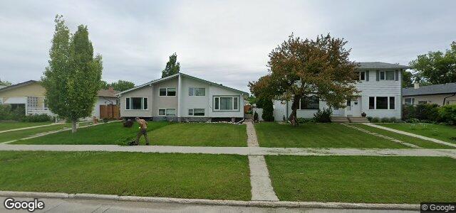 Larawan ng 1035 Buchanan Boulevard sa Winnipeg, Manitoba