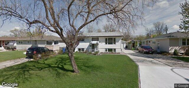 Larawan ng 104 Ridley Place sa Winnipeg, Manitoba