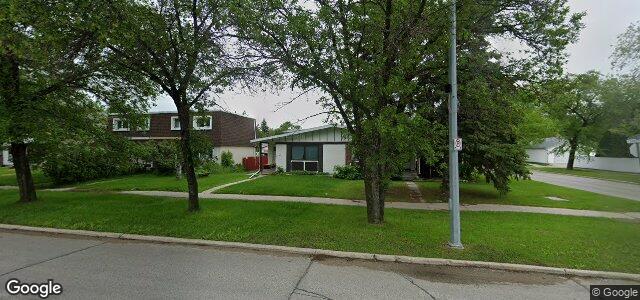 Larawan ng 1043 Cavalier Drive sa Winnipeg, Manitoba